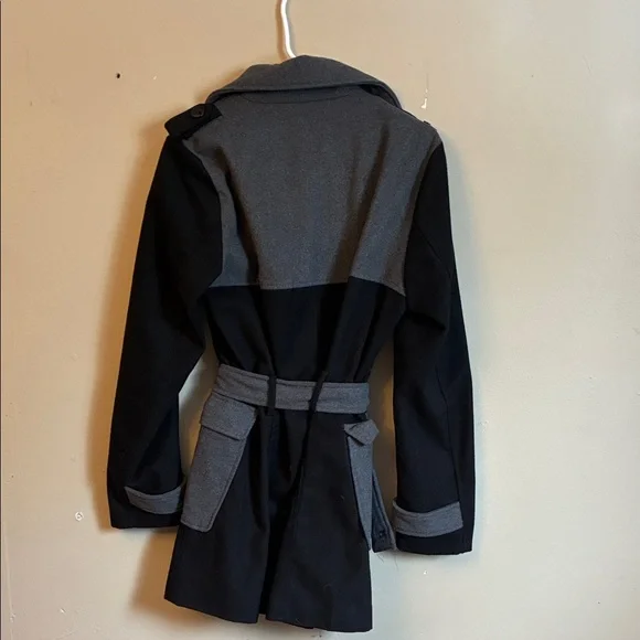Yoki Women's Elegant Black and Gray Trench Coat - Picture 2 of 2
